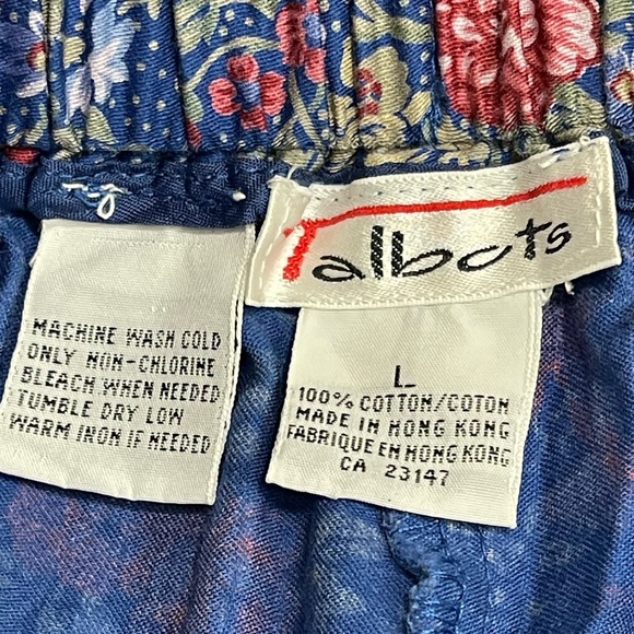 Talbots Floral Belted Shorts With Side Pockets 100% Cotton Women’s Size L - Picture 5 of 8